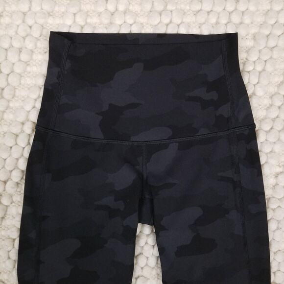 Lululemon Wunder Under Crop High-Rise Sz 2 - Picture 2 of 6